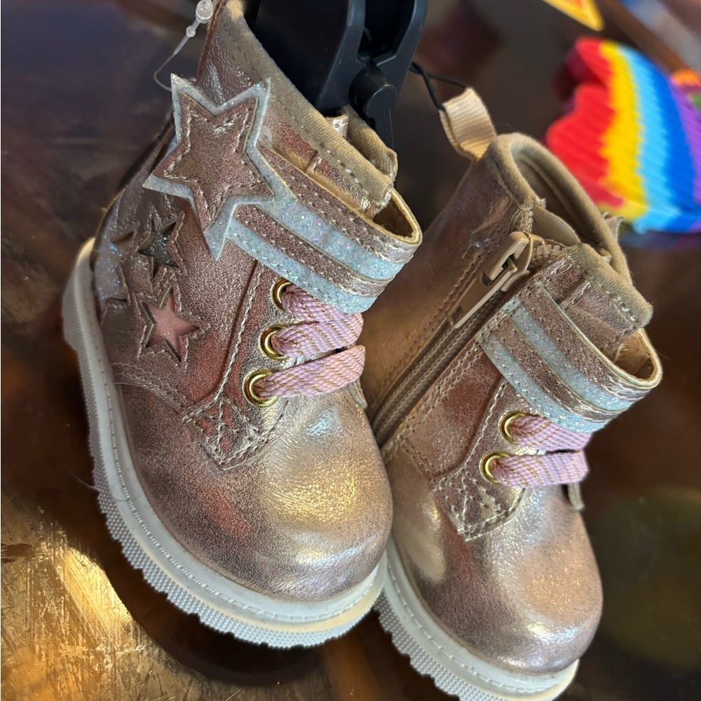 Wonder Nation Shimmer Star Boots - Pink and Gold